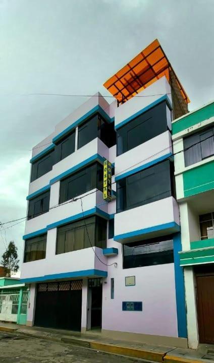 Hostal Los Pinos Huancayo Exteriér fotografie