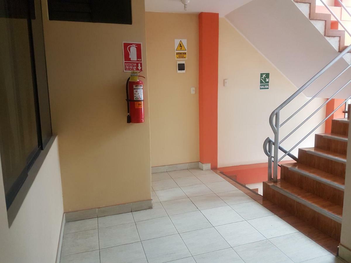 Hostal Los Pinos Huancayo Exteriér fotografie